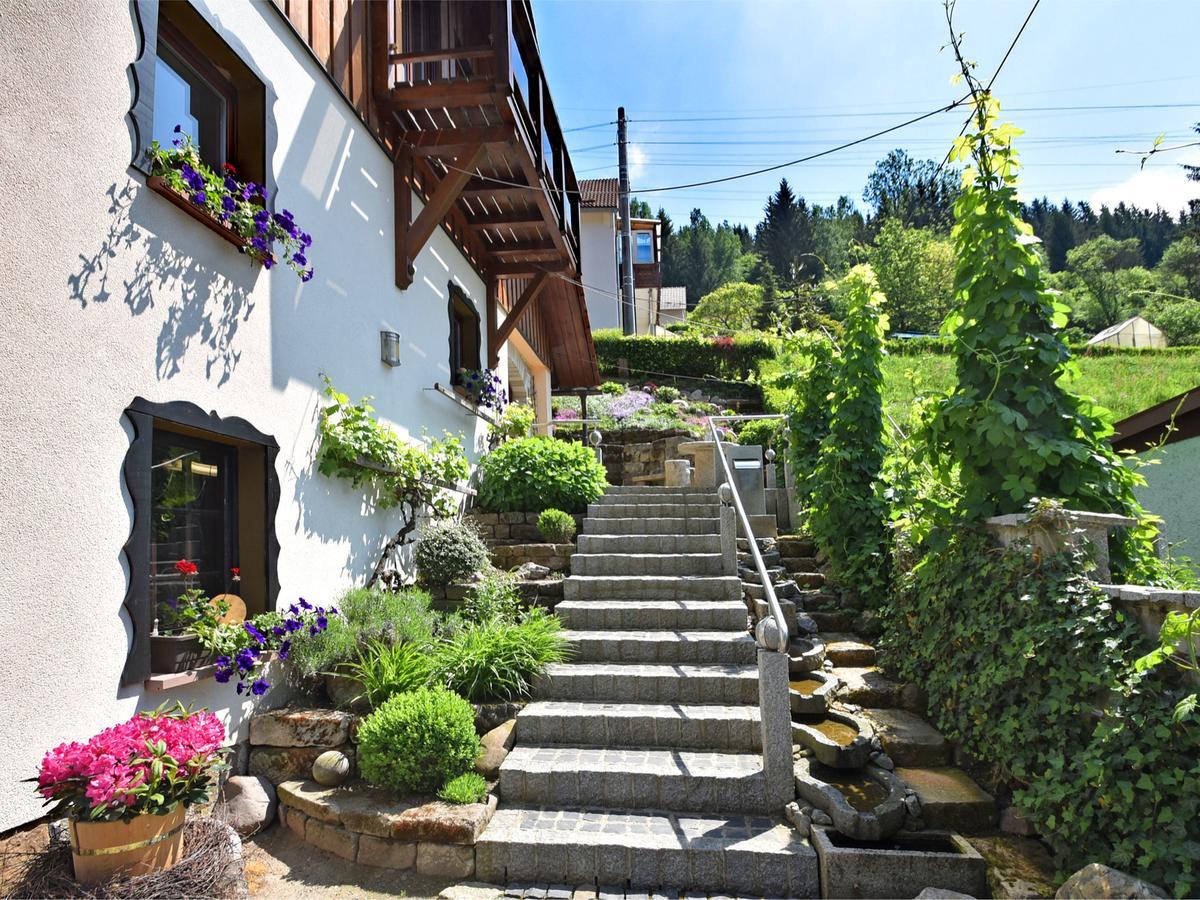 Quaint Farmhouse In Langenbach Near The Lake Exterior photo